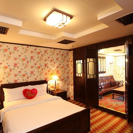 Xin Hua Hotel Guangzhou Exterior photo