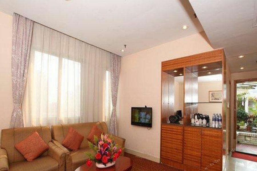 Xin Hua Hotel Guangzhou Exterior photo